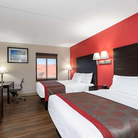 Ramada By Wyndham Panama City Exterior foto